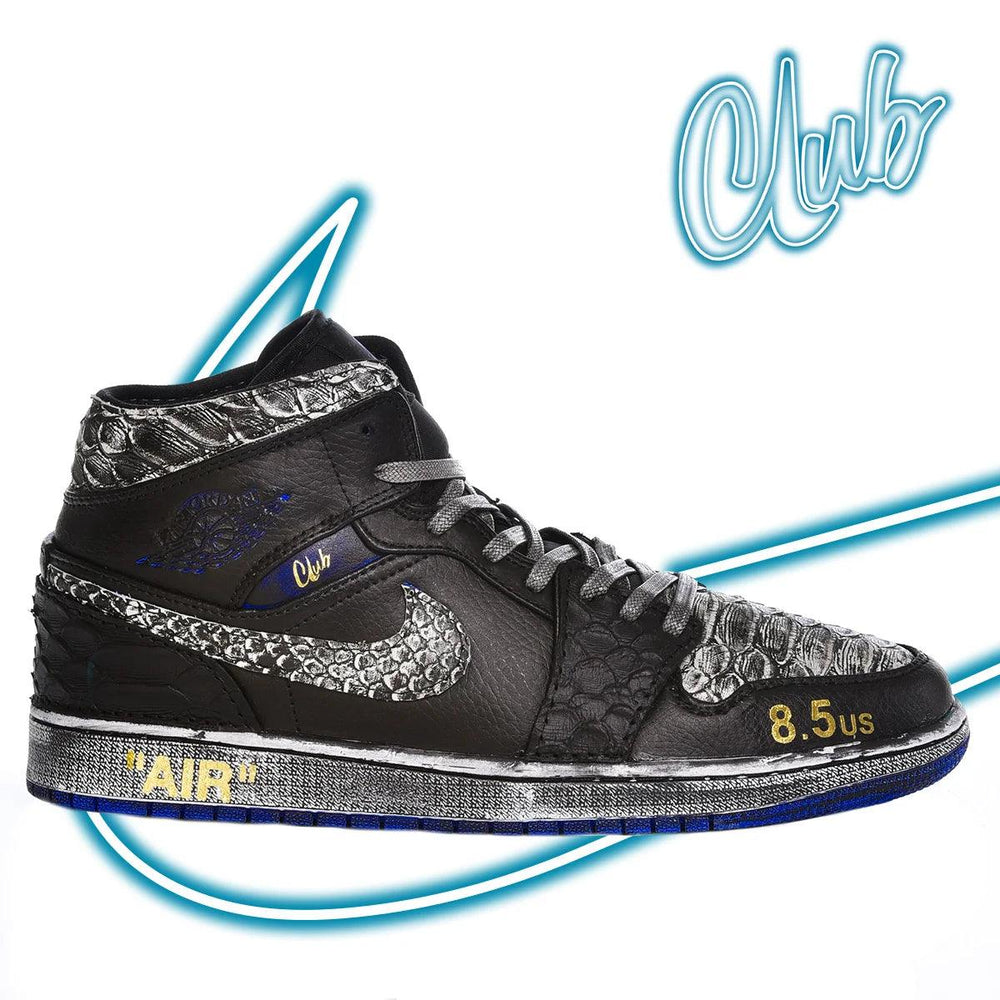 Air Jordan Club Dust