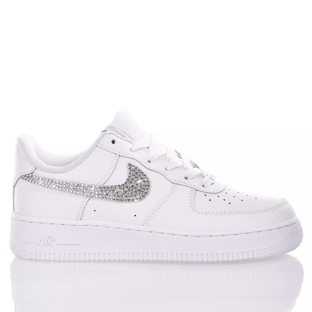 Nike Air Force blancas con Swarovski