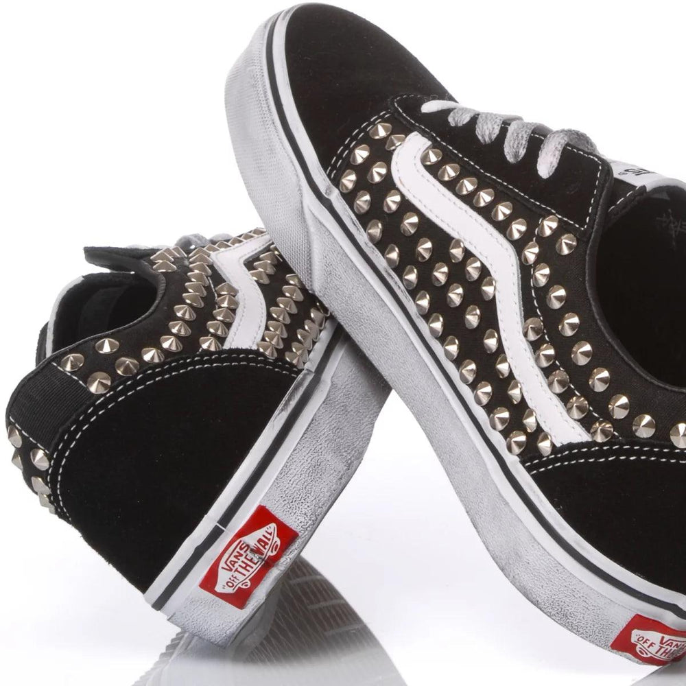 Vans Full Studs
