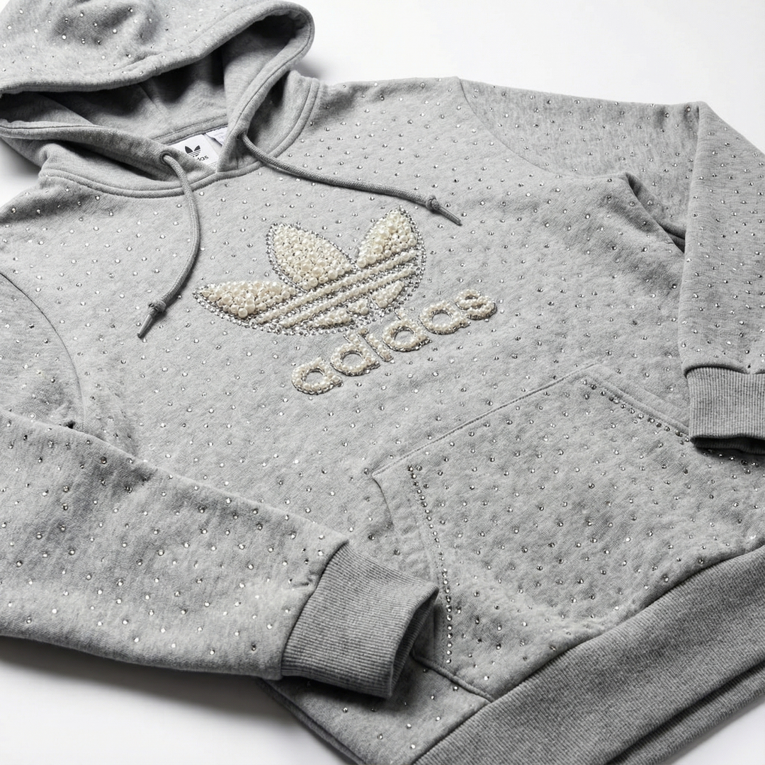 Grauer Adidas Kapuzenpullover Perlen & Swarovski