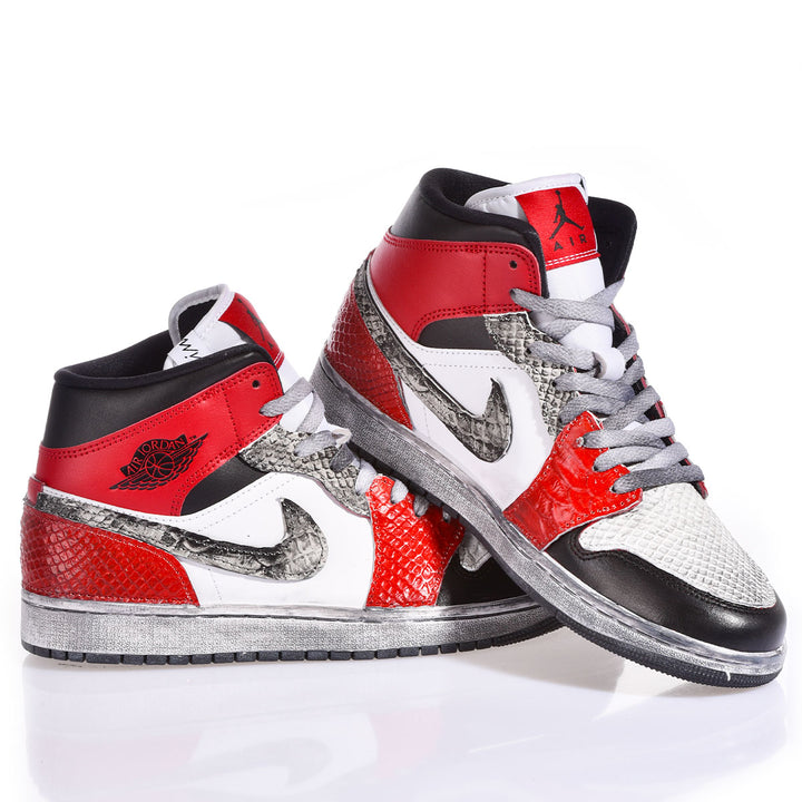 Nike Air Jordan 1 Samurai