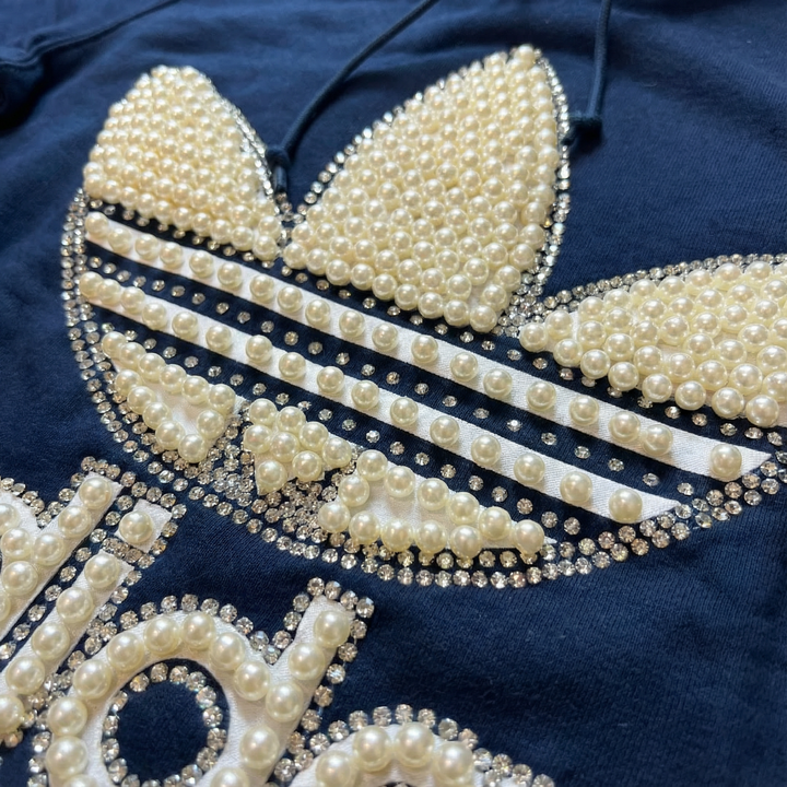 Niebieska bluza z kapturem Adidas Perły & Swarovski