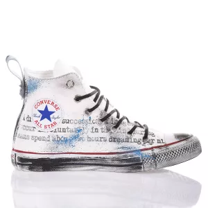 Converse Type Jeans