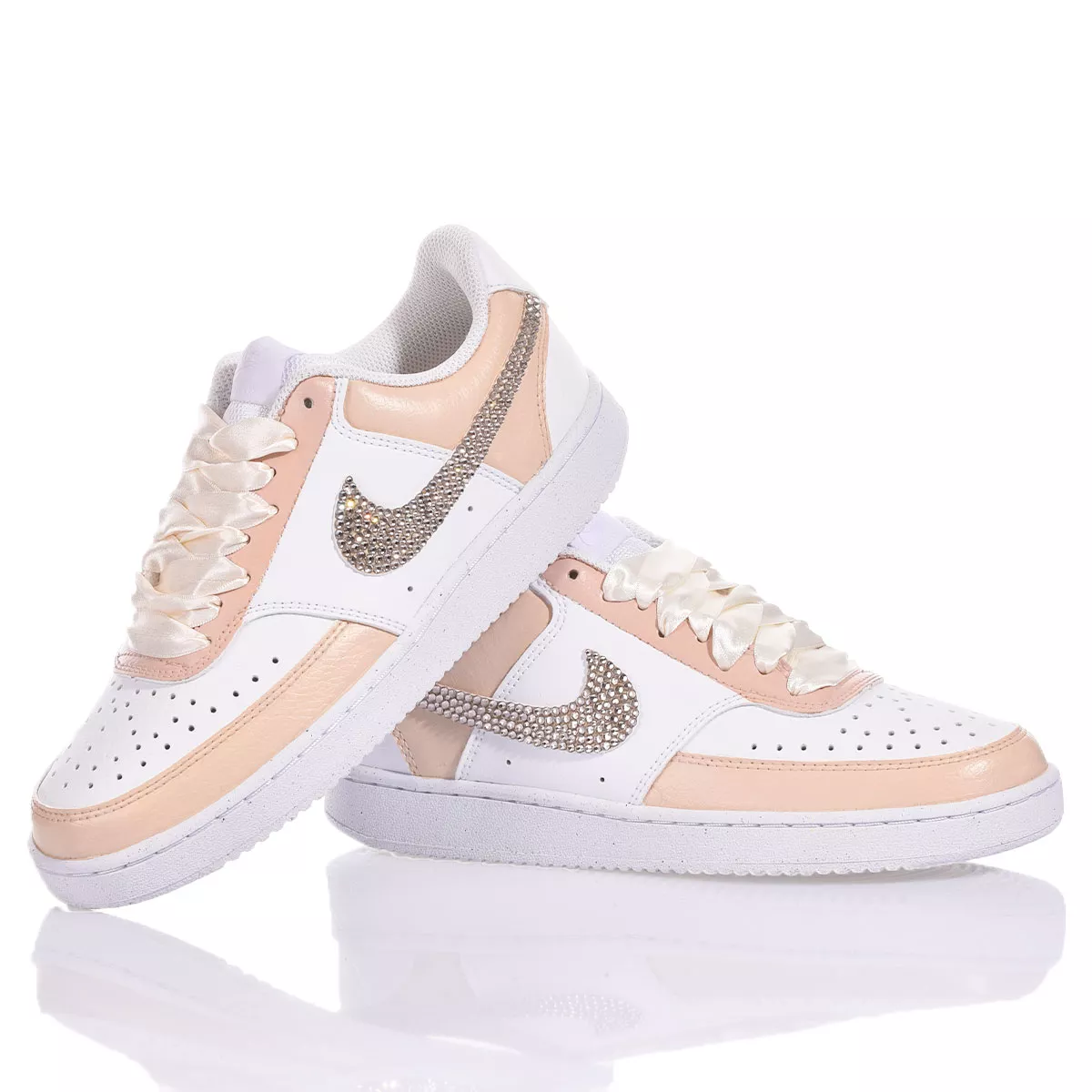 Nike Miss Nude Court Vision Painted